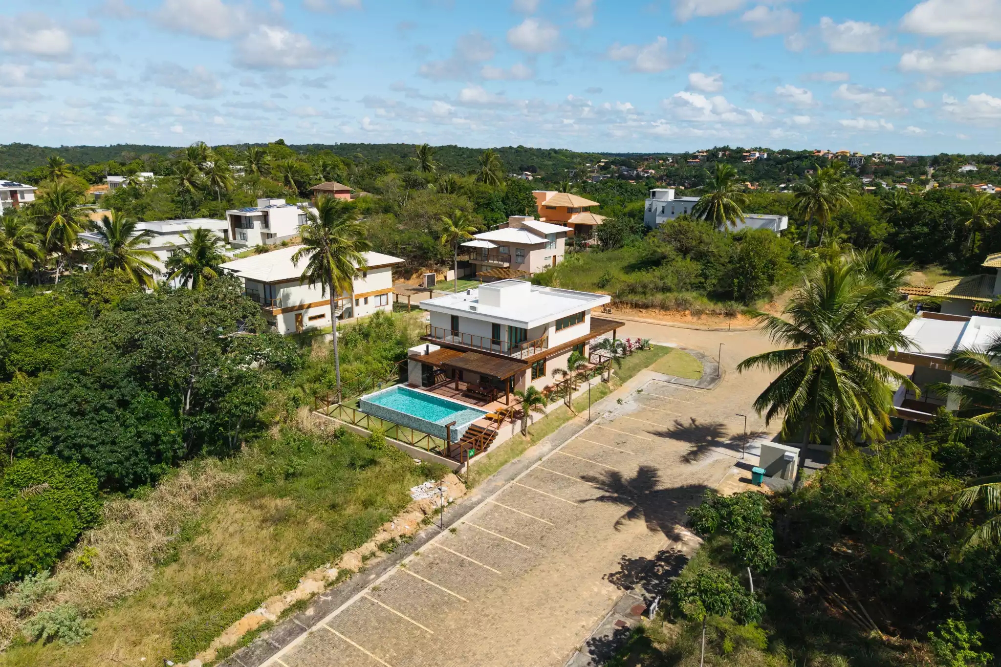 Casa Natus - Vista Aérea da Casa e Vizinhança
